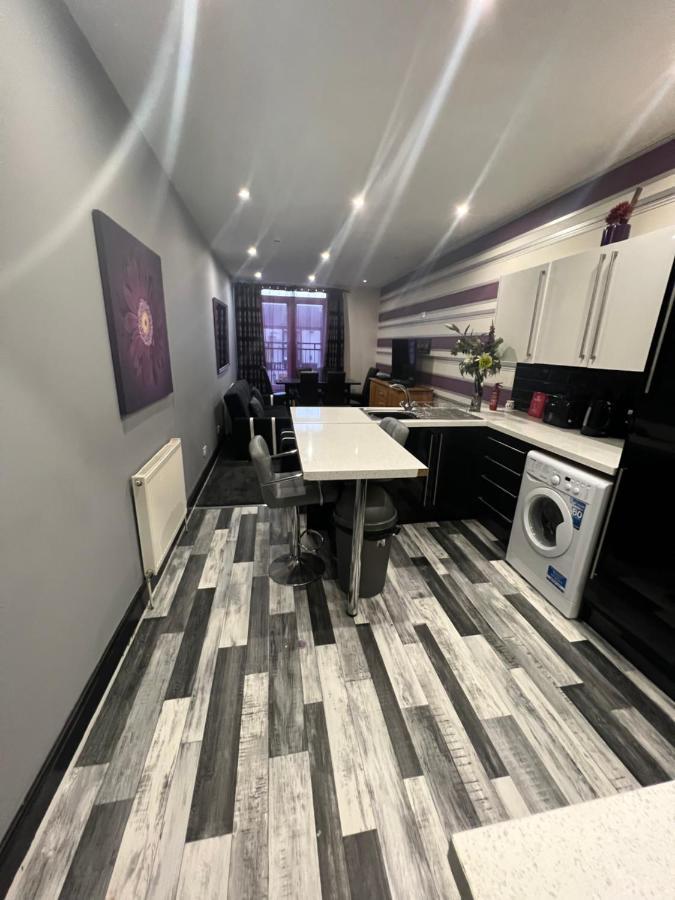Boutique Blackpool 2 Bed Grey Apartment Sleeps 10 Eksteriør billede